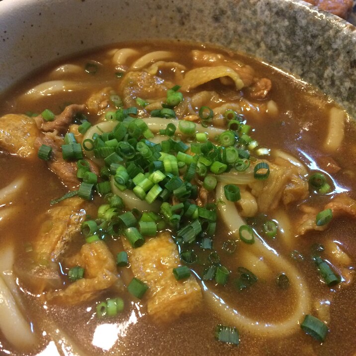 旨味たっぷり！おでんの翌日は残り出汁でカレーうどん